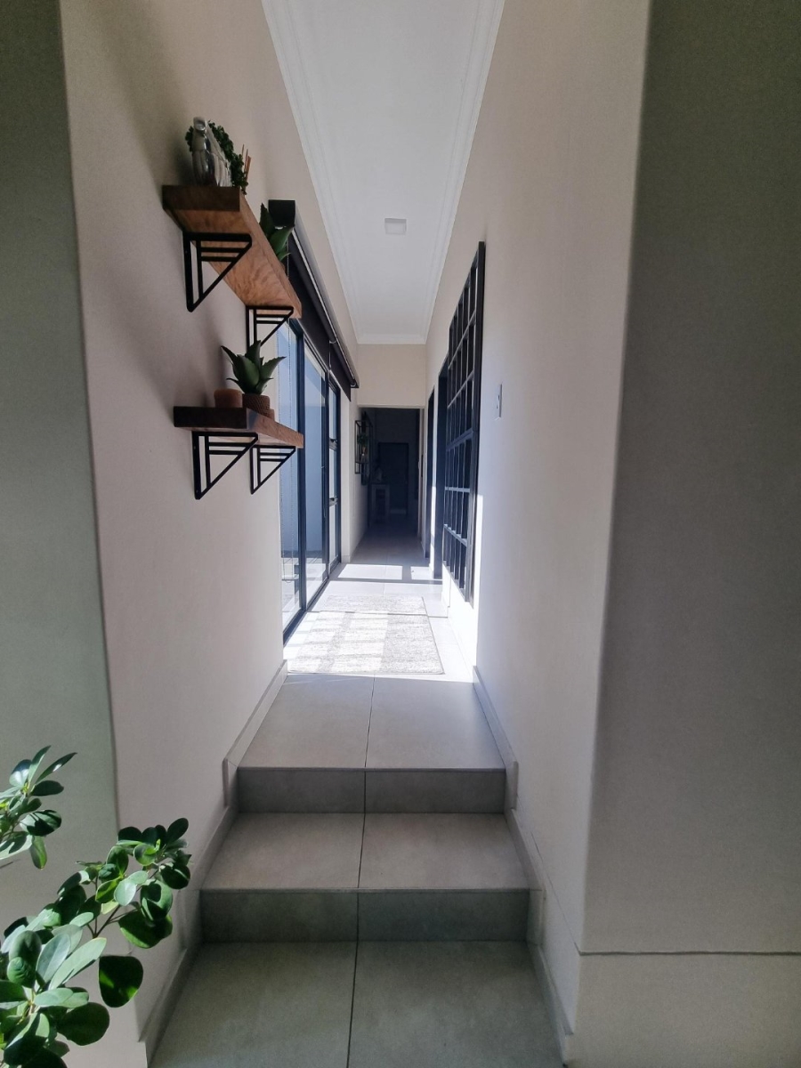 3 Bedroom Property for Sale in Landsmeer Residential Estate North West